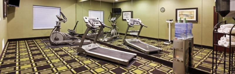 Holiday Inn Express & Suites Brady By Ihg Екстер'єр фото