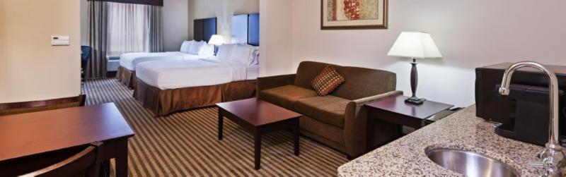 Holiday Inn Express & Suites Brady By Ihg Екстер'єр фото