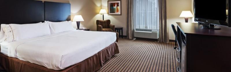 Holiday Inn Express & Suites Brady By Ihg Екстер'єр фото